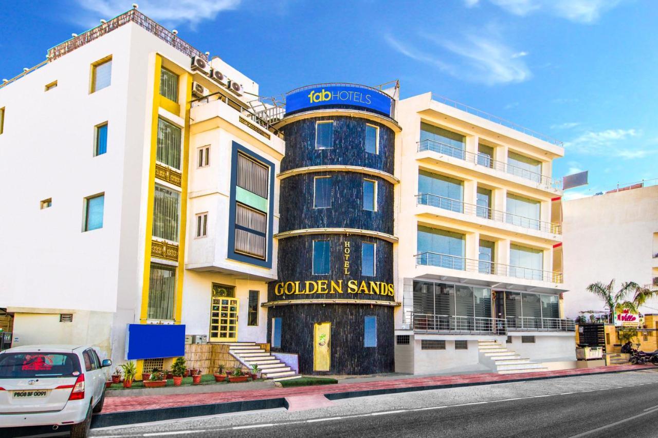 Hotel Golden Sands Jaipur Extérieur photo