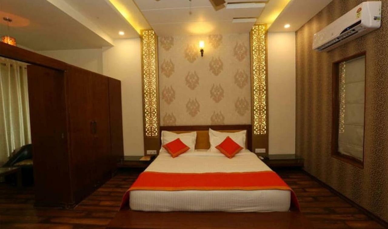 Hotel Golden Sands Jaipur Extérieur photo